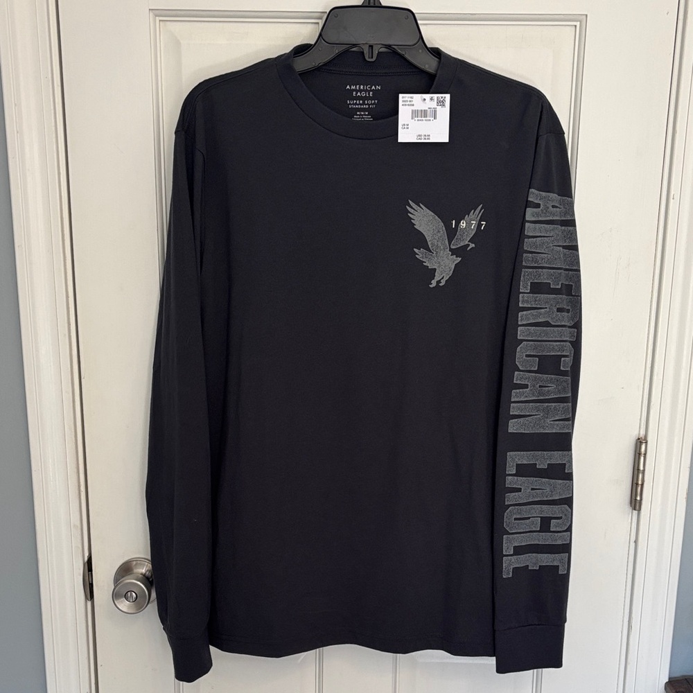 American Eagle Outfitters Charcoal Long Sleeve Tee